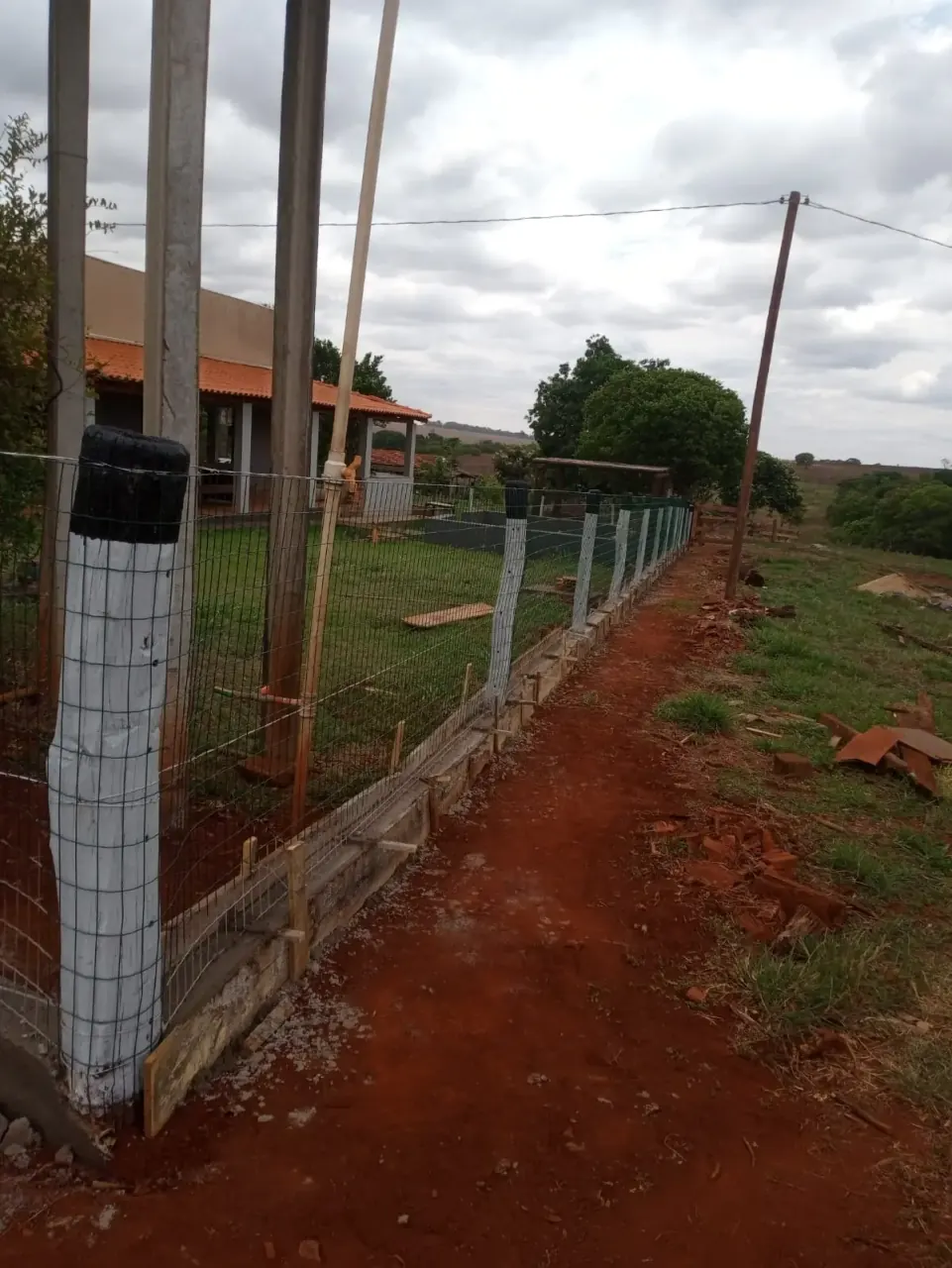Construção de alambrado - foto 8