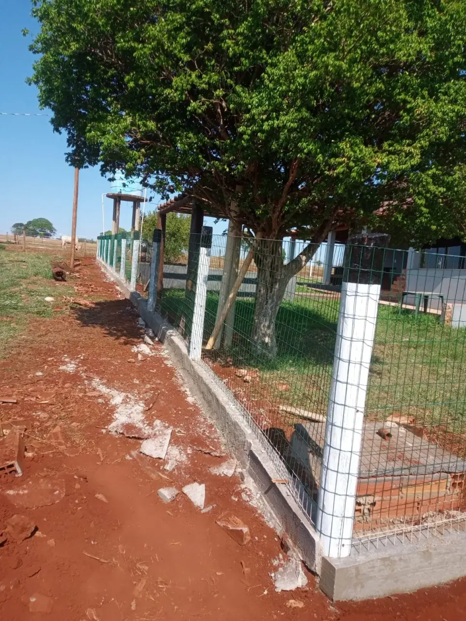 Construção de alambrado - foto 9