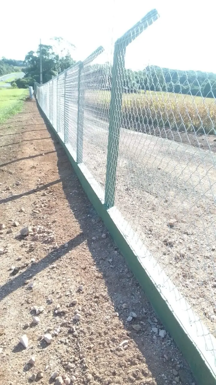Construção de alambrado - foto 10