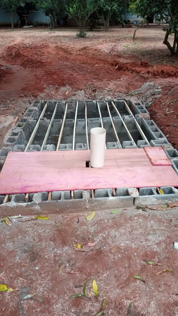 Construção de fossa séptica - foto 7